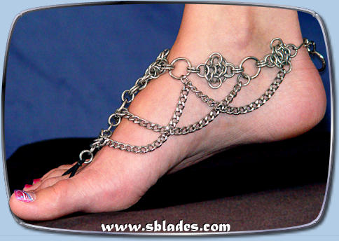 Diamond barefoot sandal